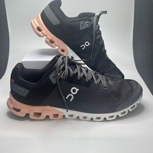ON RUNNING- Women’s Cloudflow Mesh Rock Rose Trainers